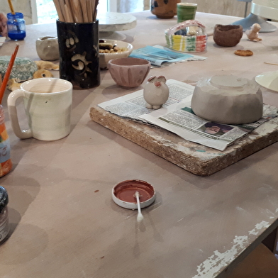 Atelier avec l'argile pour promouvoir l’art céramique : Terres de Rencontres 