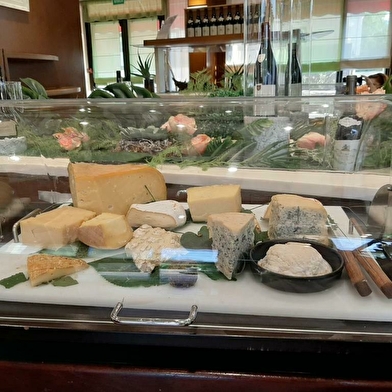 Hôtel-Restaurant Kyriad Nevers Centre