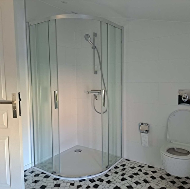 Les Métairies - La chambre cathédrale